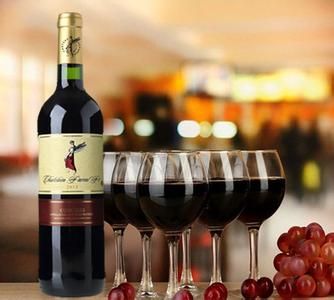  葡萄酒的進口貿(mào)易都有哪些流程及注意事項？